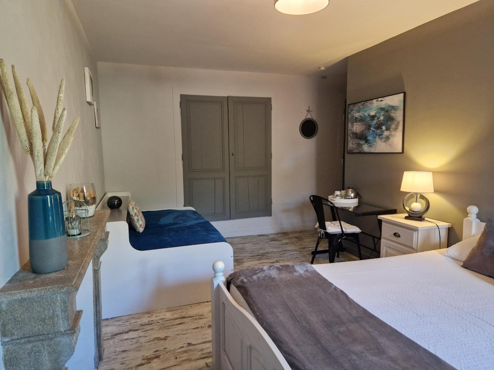 Chambres D'Hotes Une Autre Maison Pupillin Екстер'єр фото